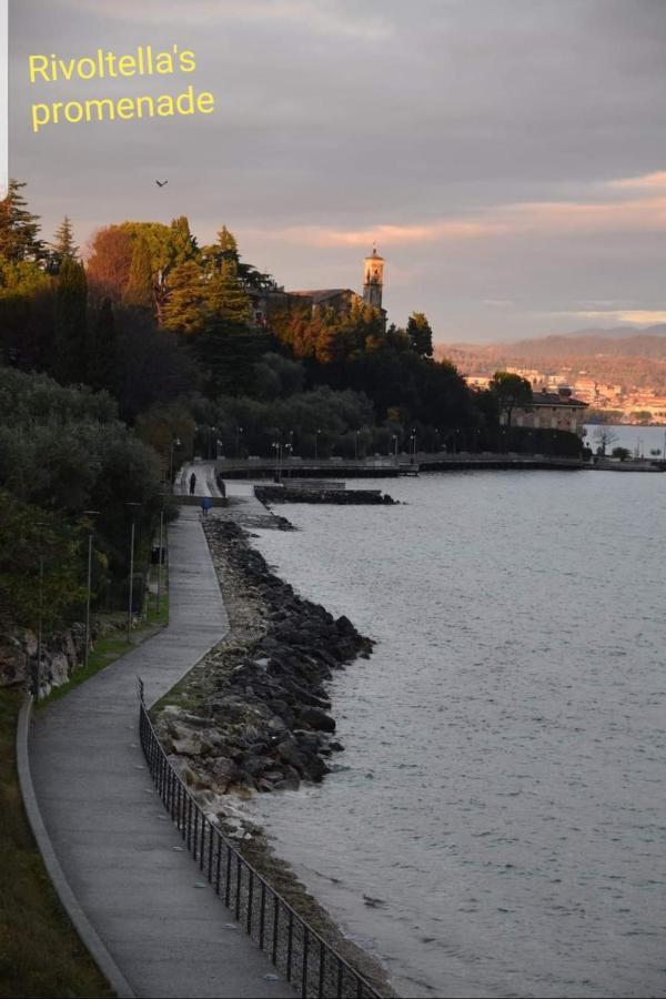 Ferienwohnung Luminoso Trilocale Con Piscina E Giardino Privato Desenzano del Garda Exterior foto